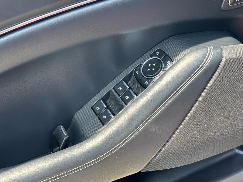 2025 Ford Mustang Mach-E Select AWD