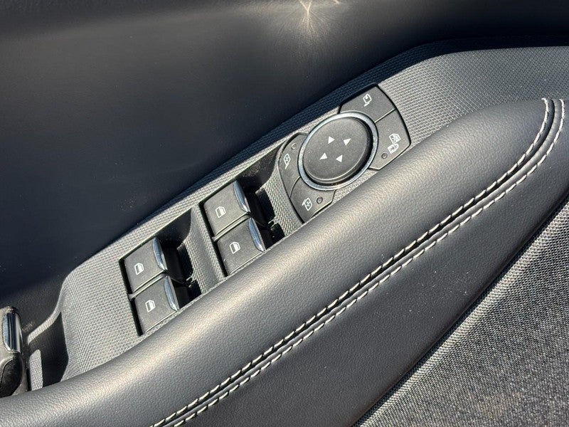 2025 Ford Mustang Mach-E Premium AWD