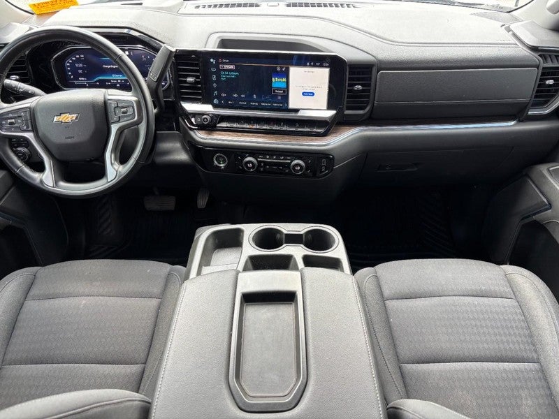2023 Chevrolet Silverado 1500 4WD Crew Cab 147" LT w/1LT