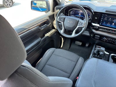 2024 Chevrolet Silverado 1500 4WD Crew Cab 147" LT Trail Boss