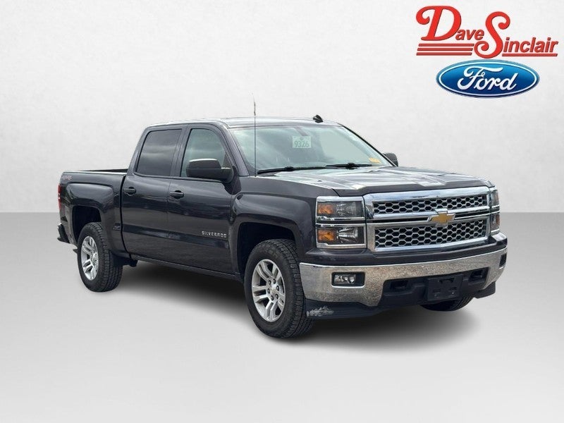 2014 Chevrolet Silverado 1500 4WD Crew Cab 143.5" LT w/1LT