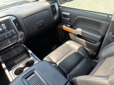 2018 Chevrolet Silverado 1500 4WD Crew Cab 143.5" LTZ w/1LZ