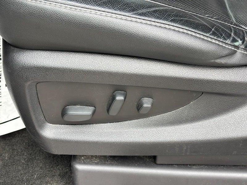 2018 Chevrolet Silverado 1500 4WD Crew Cab 143.5" LTZ w/2LZ