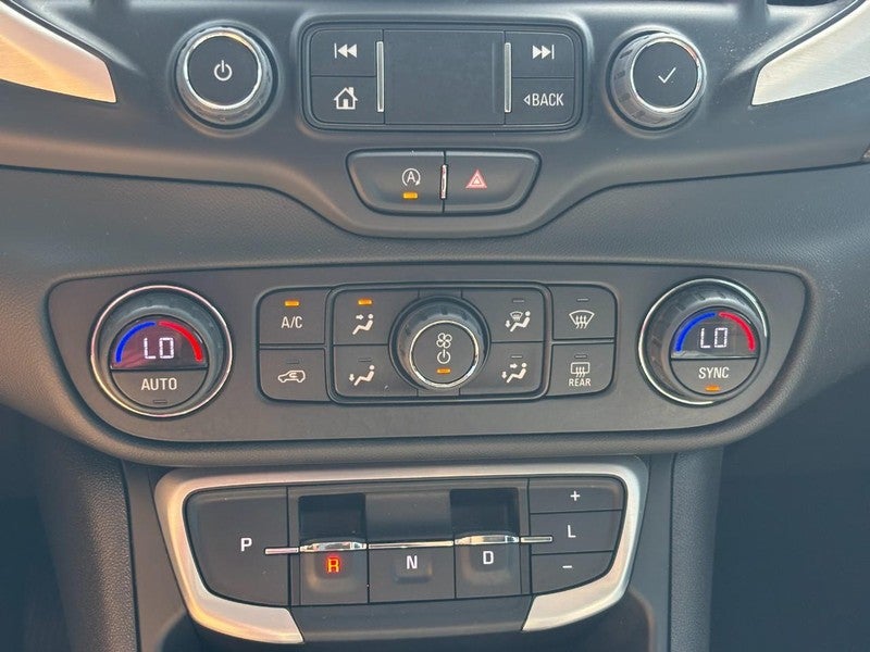 2022 GMC Terrain FWD 4dr SLE