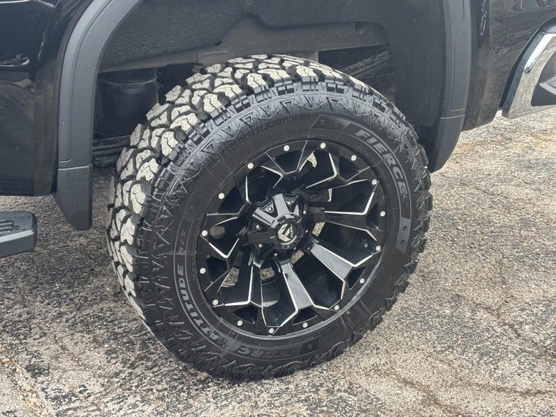 2021 GMC Sierra 1500 4WD Crew Cab 147" SLT