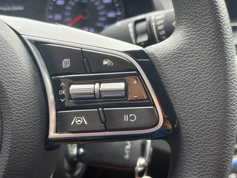 2024 Kia Forte LXS IVT