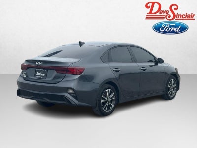 2024 Kia Forte LXS IVT