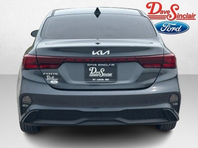 2024 Kia Forte LXS IVT