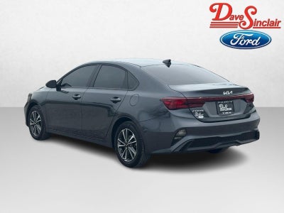 2024 Kia Forte LXS IVT