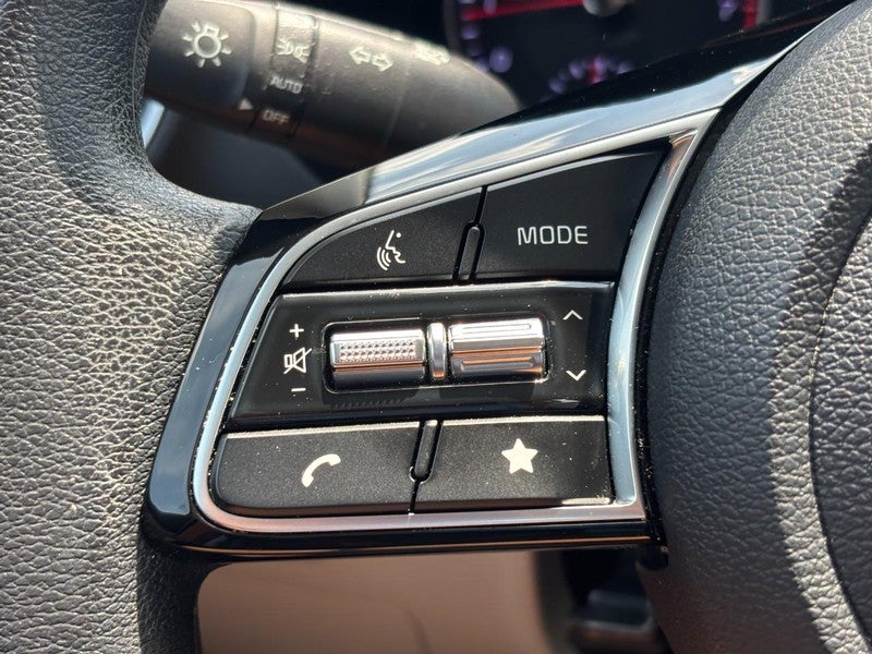 2023 Kia Forte LXS IVT