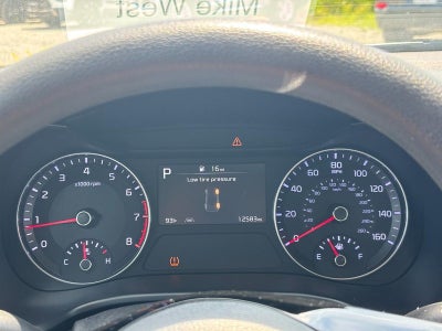 2023 Kia Forte LXS IVT