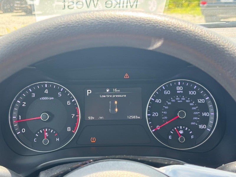 2023 Kia Forte LXS IVT