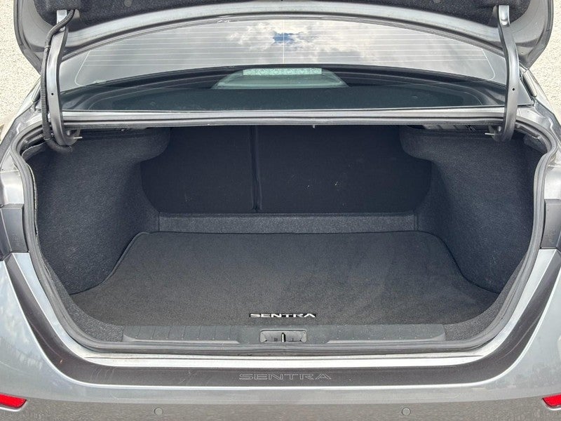 2020 Nissan Sentra SV CVT