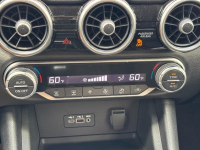 2020 Nissan Sentra SV CVT