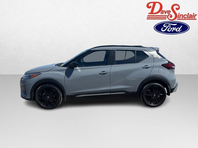 2024 Nissan Kicks SR FWD