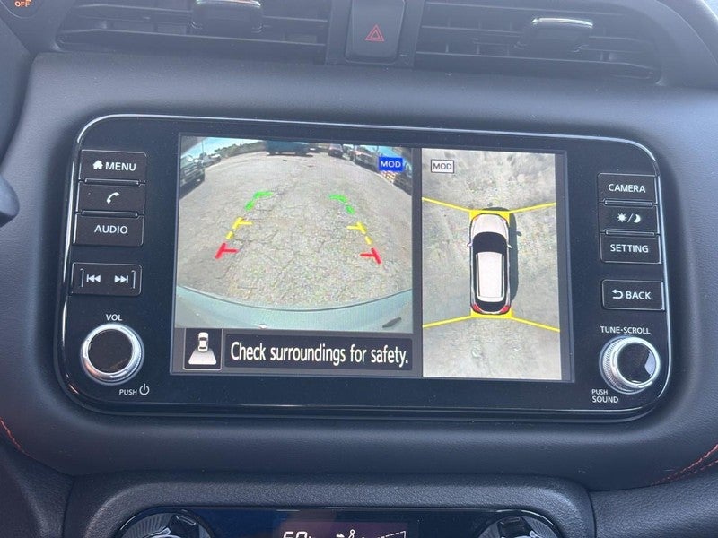 2024 Nissan Kicks SR FWD