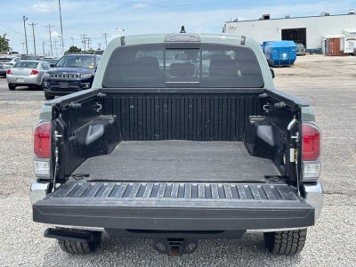 2023 Toyota Tacoma 4WD SR Double Cab 5' Bed V6 AT (Natl)