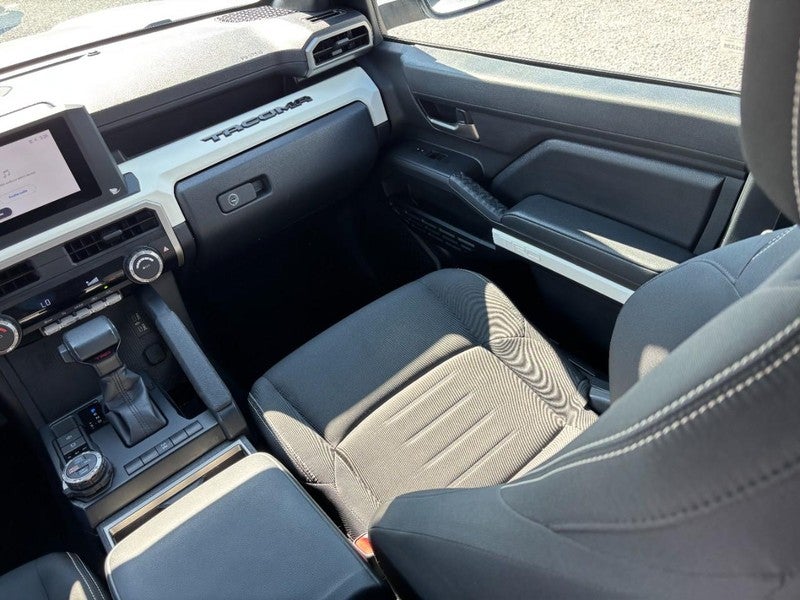 2024 Toyota Tacoma 4WD TRD Off Road Double Cab 5' Bed MT (Natl)