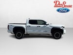 2024 Toyota Tacoma 4WD TRD Off Road Double Cab 5' Bed MT (Natl)