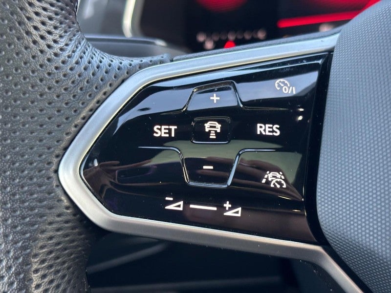 2022 Volkswagen Tiguan 2.0T SE R-Line Black 4MOTION