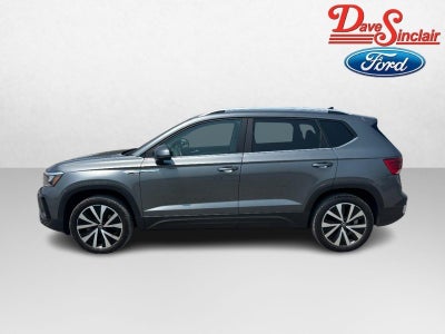 2023 Volkswagen Taos SE FWD