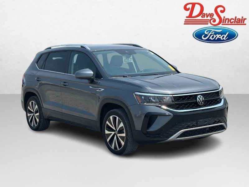 2023 Volkswagen Taos SE FWD