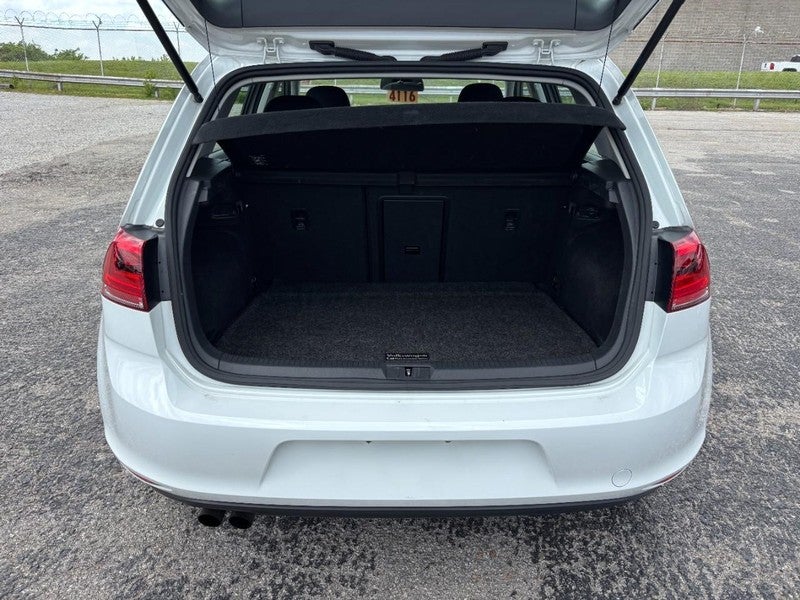 2017 Volkswagen Golf 1.8T 4-Door S Manual