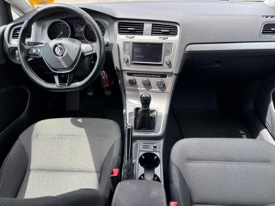 2017 Volkswagen Golf 1.8T 4-Door S Manual