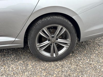 2022 Volkswagen Jetta SE Auto