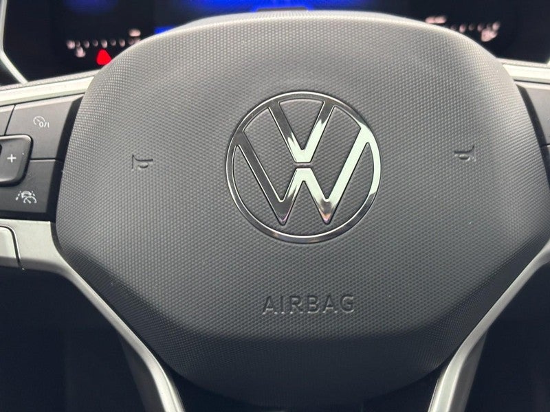 2022 Volkswagen Jetta SE Auto