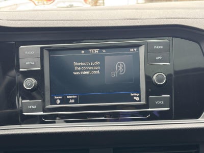 2022 Volkswagen Jetta SE Auto