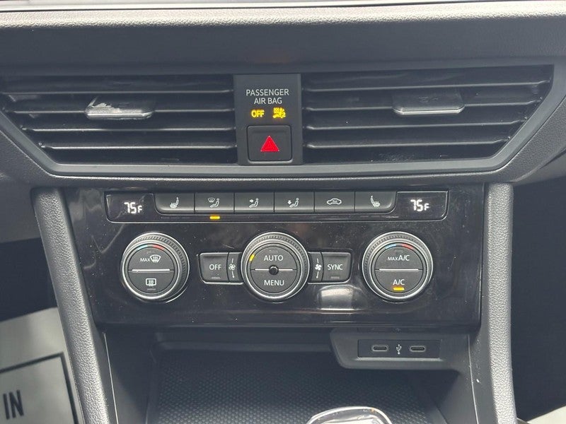 2022 Volkswagen Jetta SE Auto