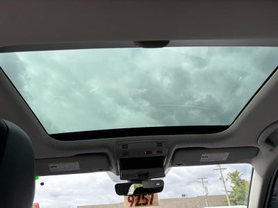2025 Volkswagen Jetta SE Auto