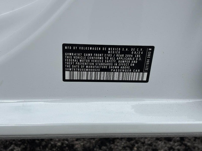 2025 Volkswagen Jetta SE Auto
