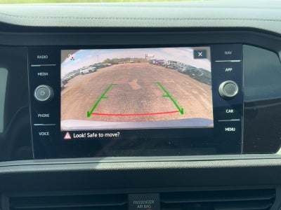 2023 Volkswagen Jetta SEL Auto