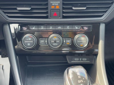 2023 Volkswagen Jetta SEL Auto