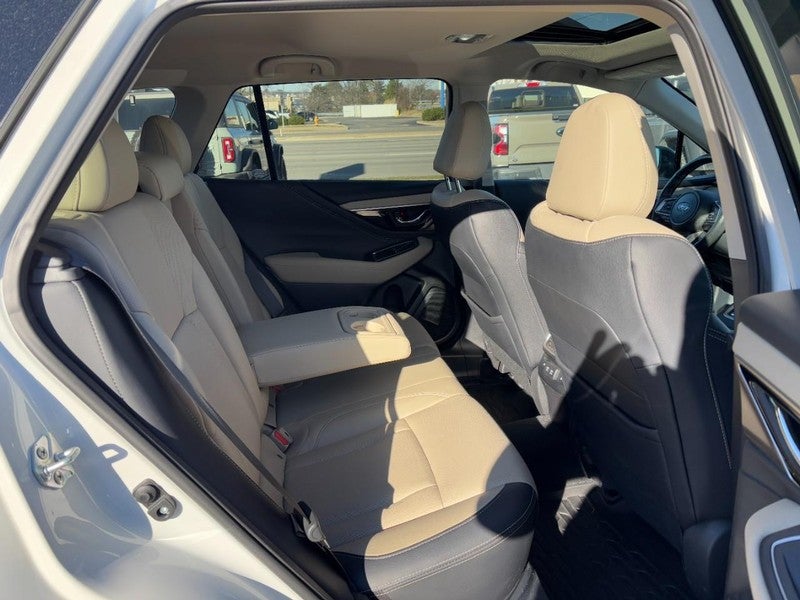 2022 Subaru Outback Limited CVT