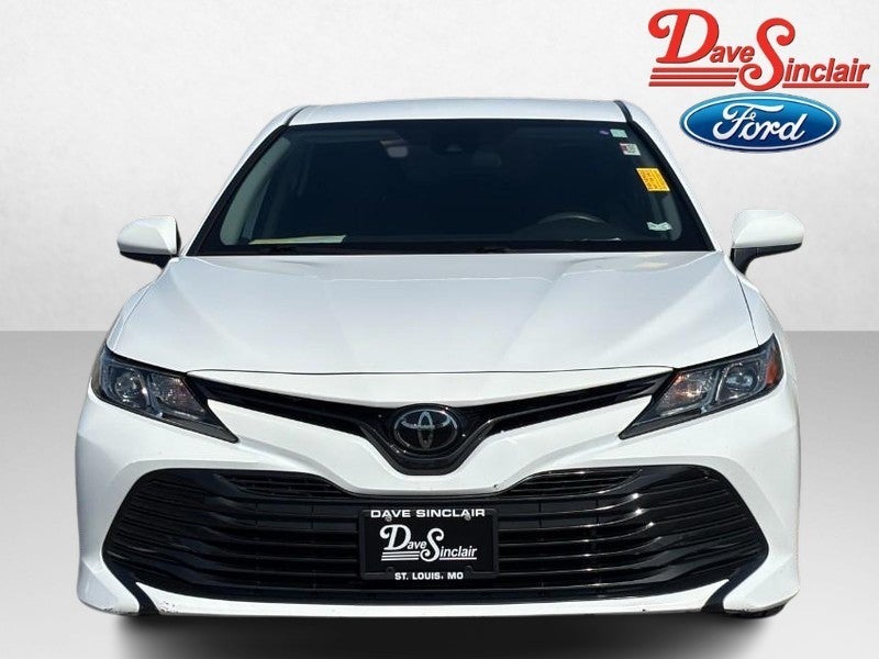 2019 Toyota Camry LE Auto (Natl)