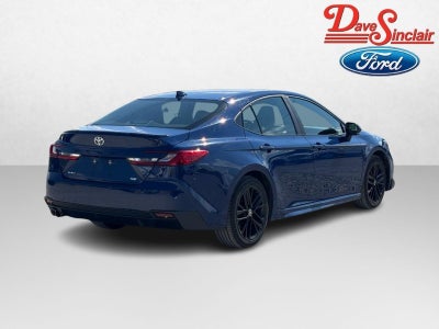 2025 Toyota Camry SE (Natl)