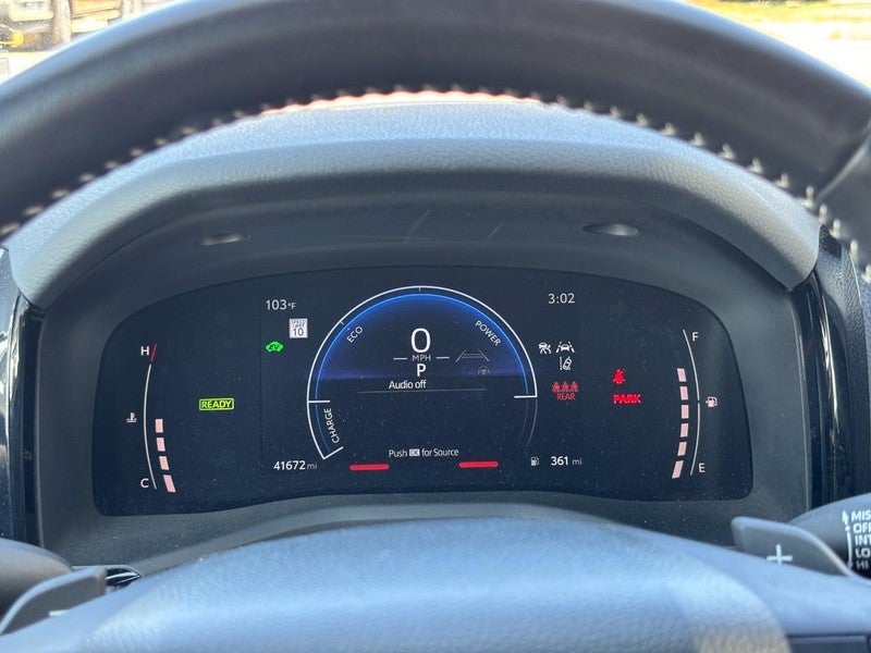 2025 Toyota Camry SE (Natl)