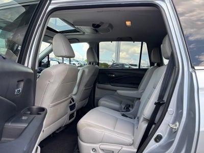 2019 Honda Pilot Touring 7-Passenger AWD