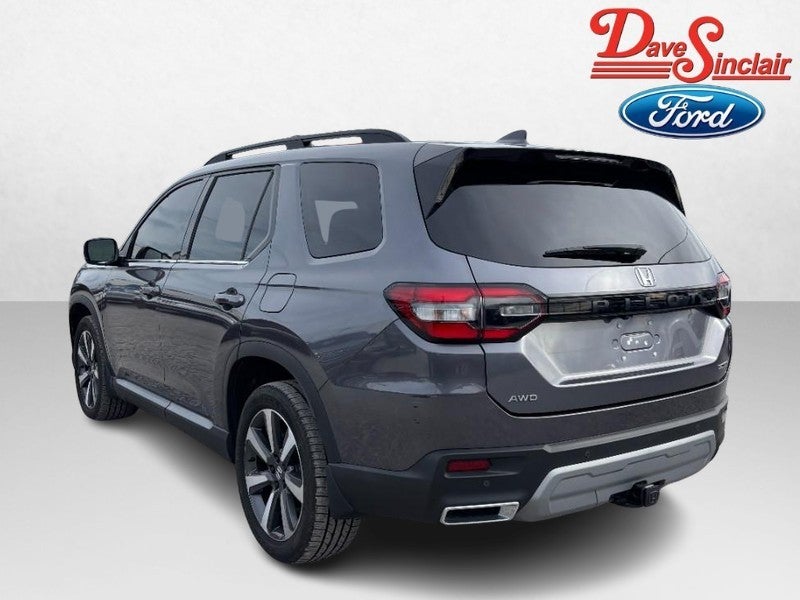 2023 Honda Pilot Touring AWD