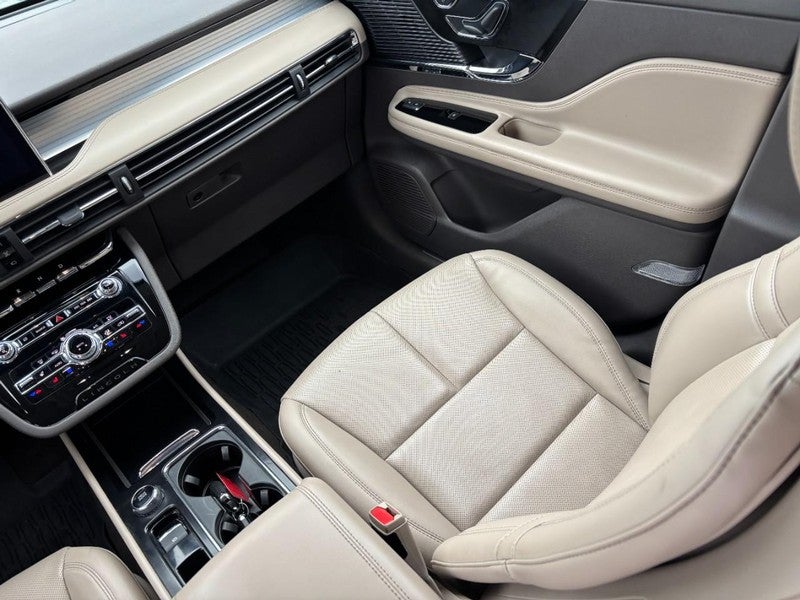 2022 Lincoln Corsair Standard FWD