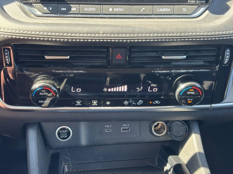 2021 Nissan Rogue FWD SV