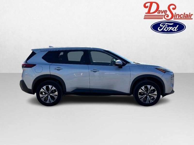2021 Nissan Rogue FWD SV