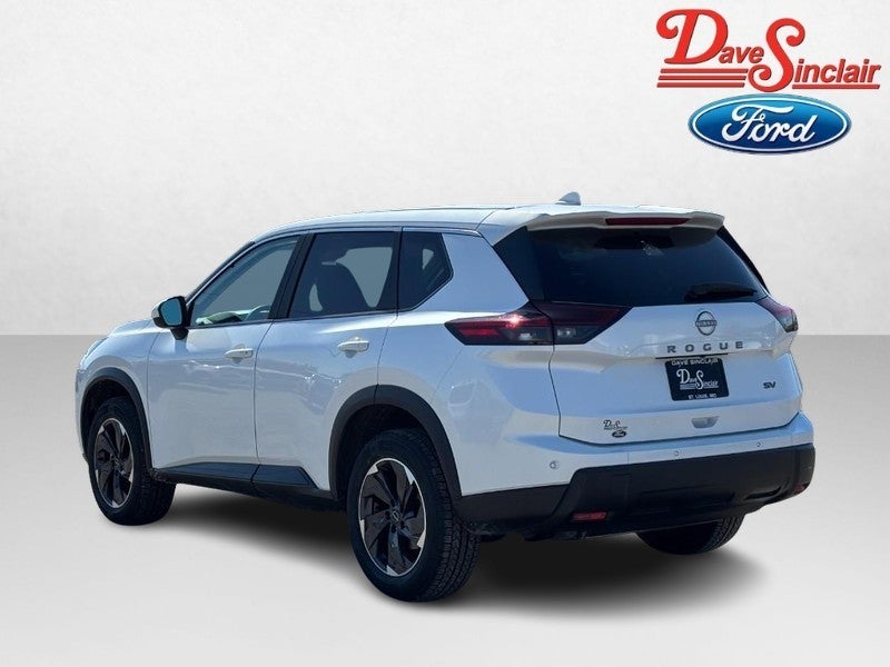 2024 Nissan Rogue FWD SV