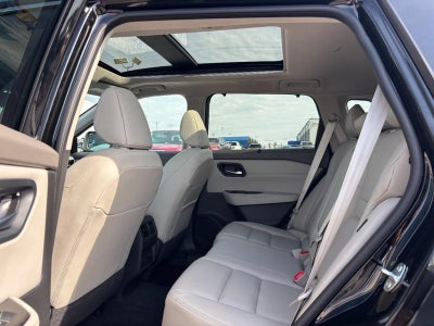 2023 Nissan Rogue AWD SL