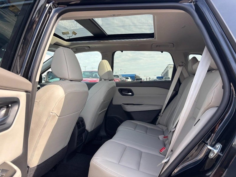 2023 Nissan Rogue AWD SL