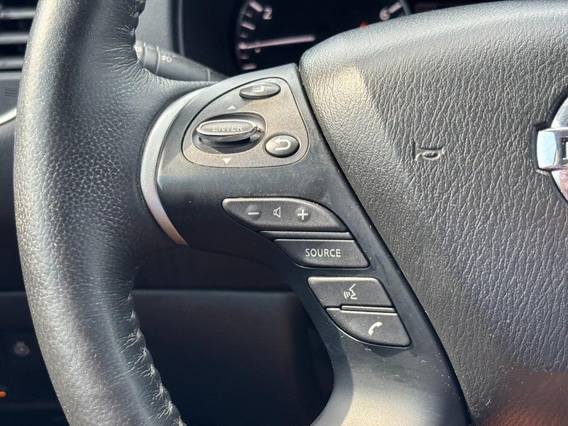 2019 Nissan Pathfinder FWD SL