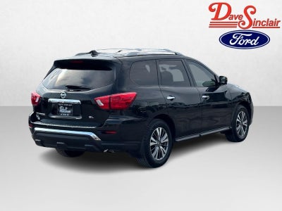 2019 Nissan Pathfinder FWD SL